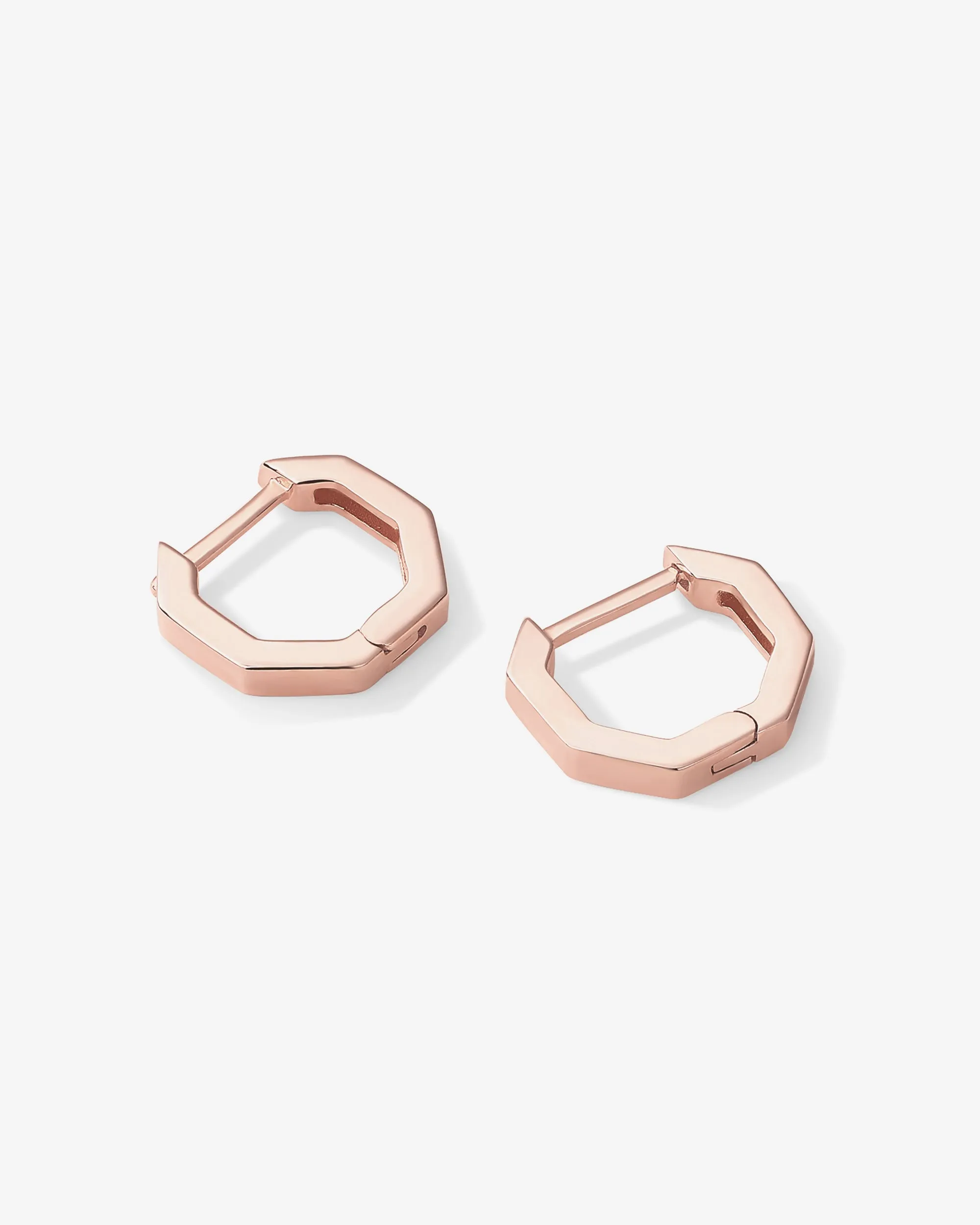Geometric Huggies