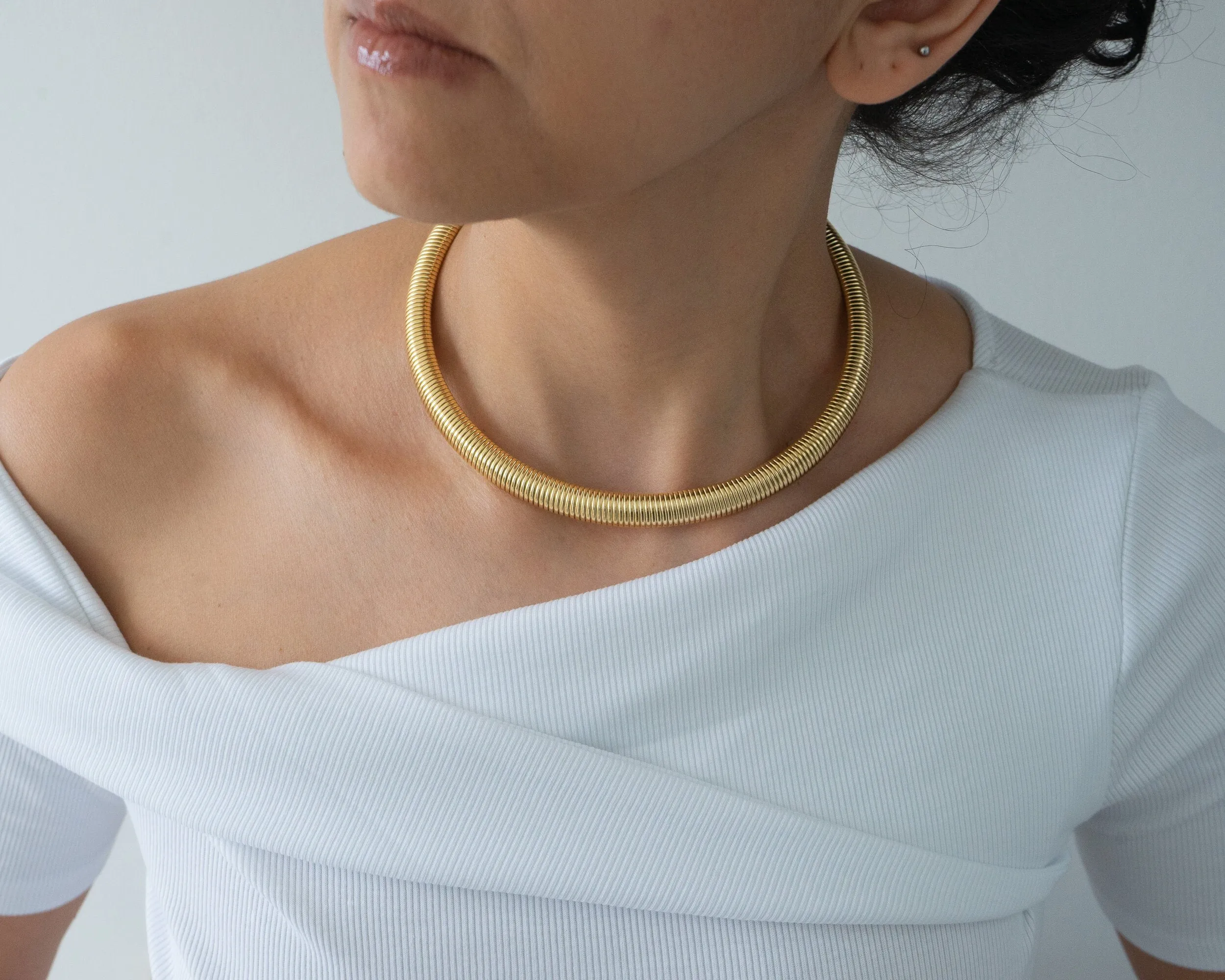 Gold Oversized Snake Collar