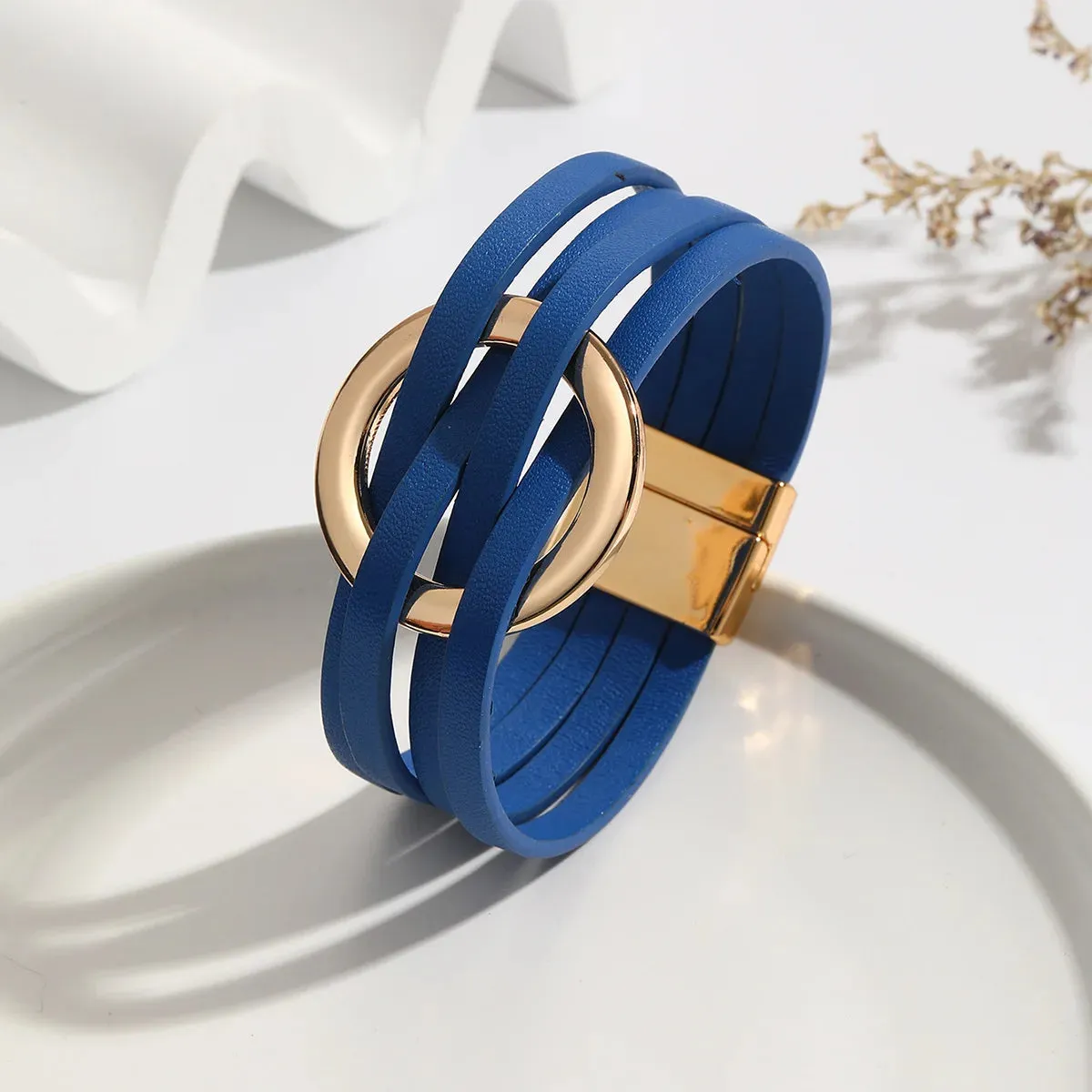 Hot Multi Layer Wide Leather Bracelet for Women Metal Circle Cuff Summer Fashion Accessory