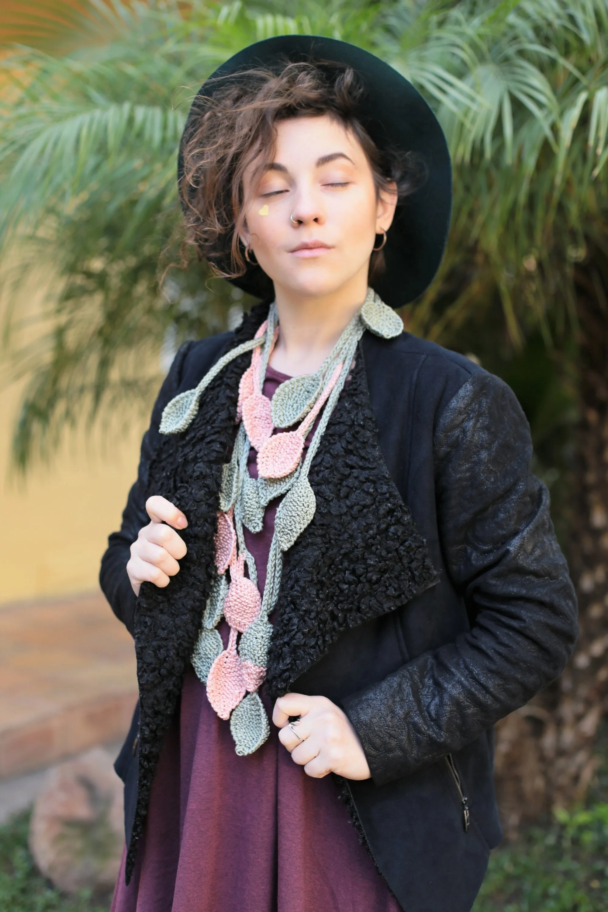 Knitted Lariat Scarf Leaves, Statement Necklace Scarf