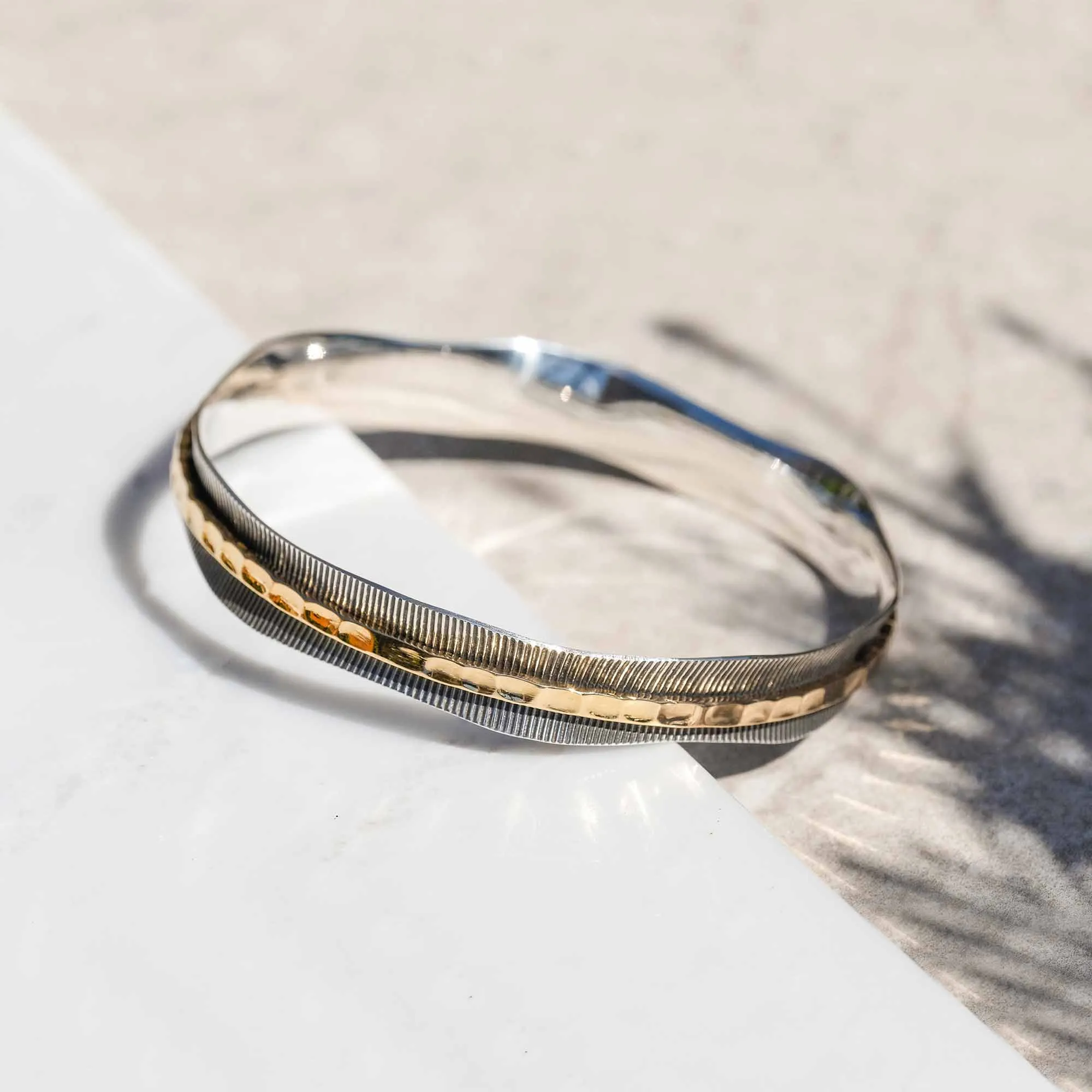 Let It Flow Spinning Bangle
