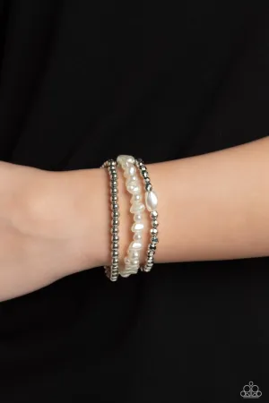 Paparazzi Effulgent Exchange - White Bracelet