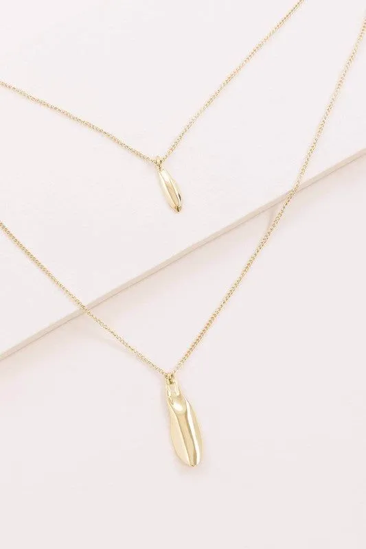 Petal Pendant Layered Necklace