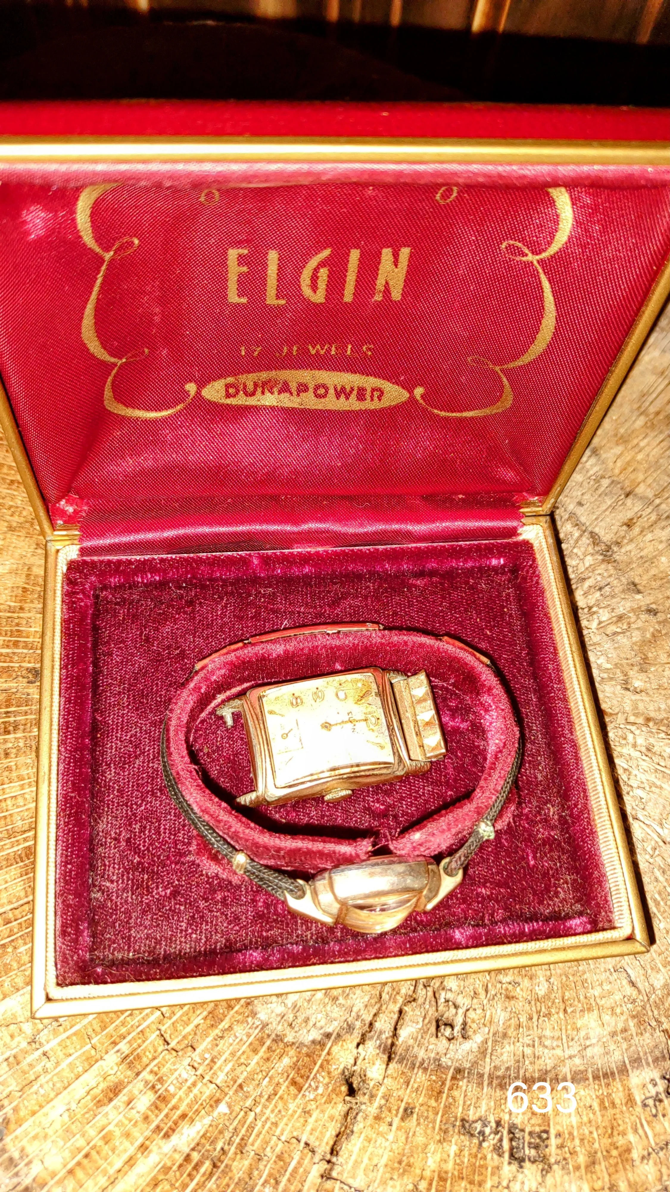 Vintage Elgin men and women set Mechanical Wristwatch 17 Jewels Durapower