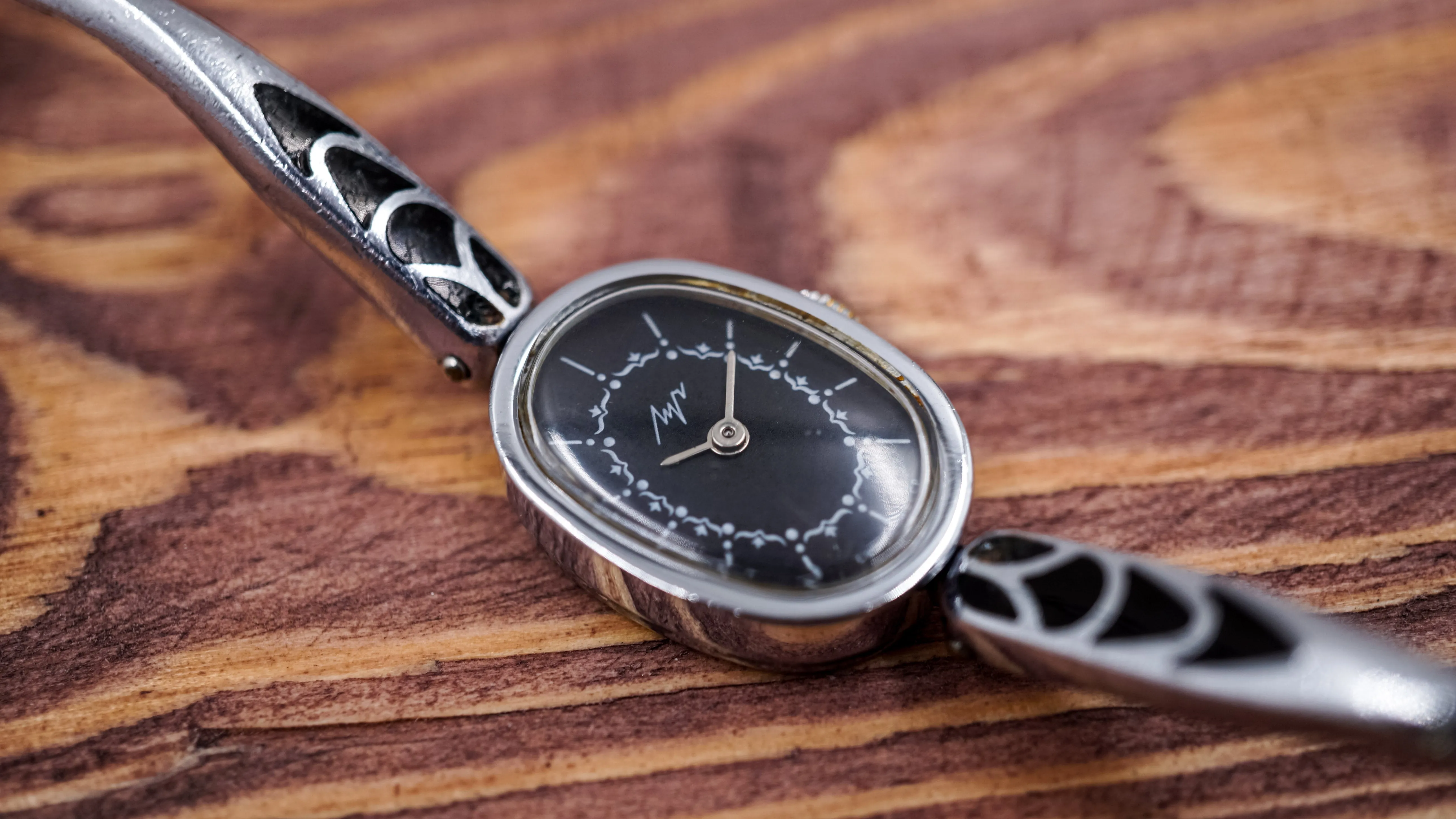 Vintage Soviet womens mechanical watch Luch 1801.1 K1 black dial