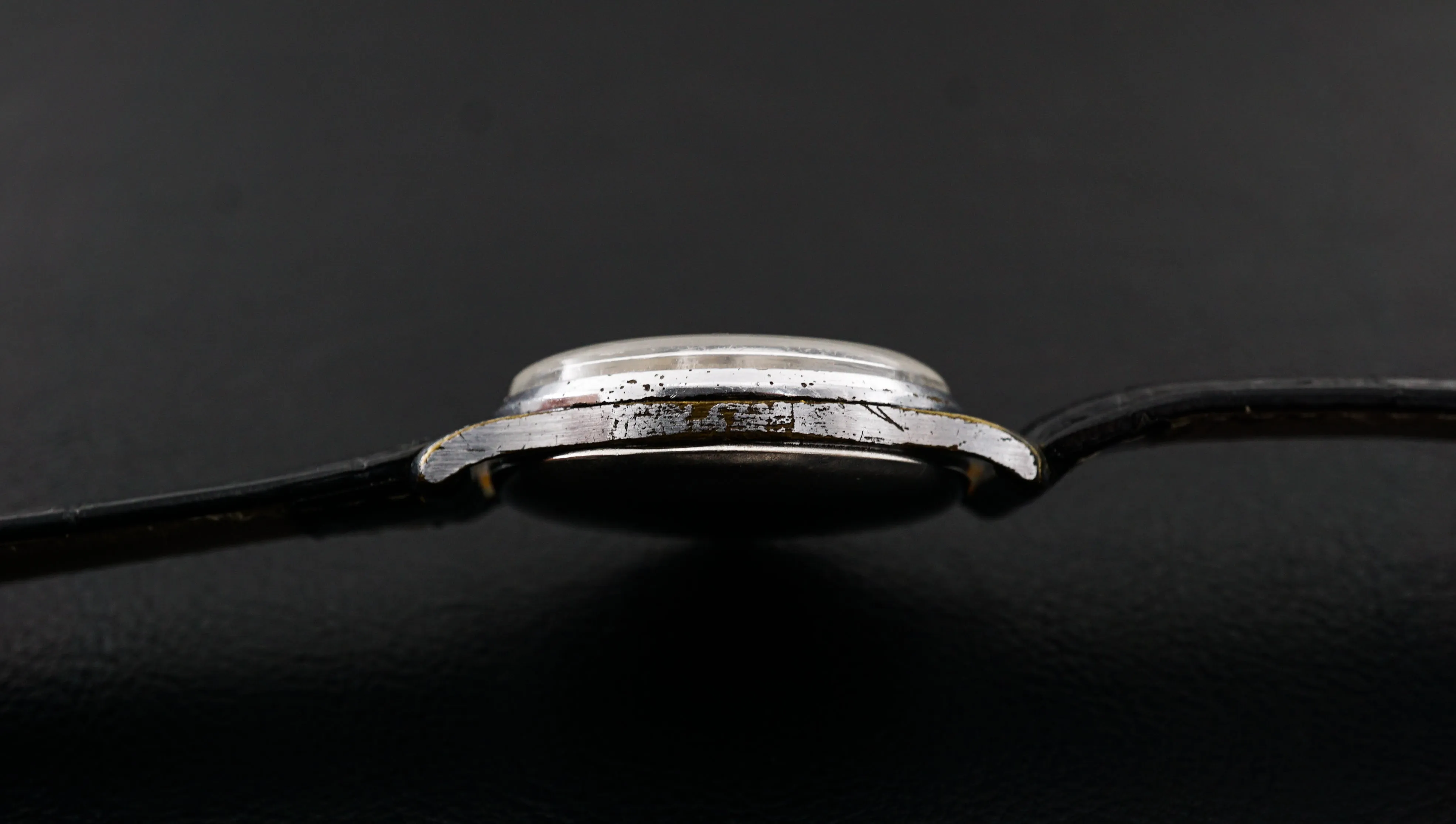 Vintage ZIM Pobeda Soviet mechanical men's casual watch